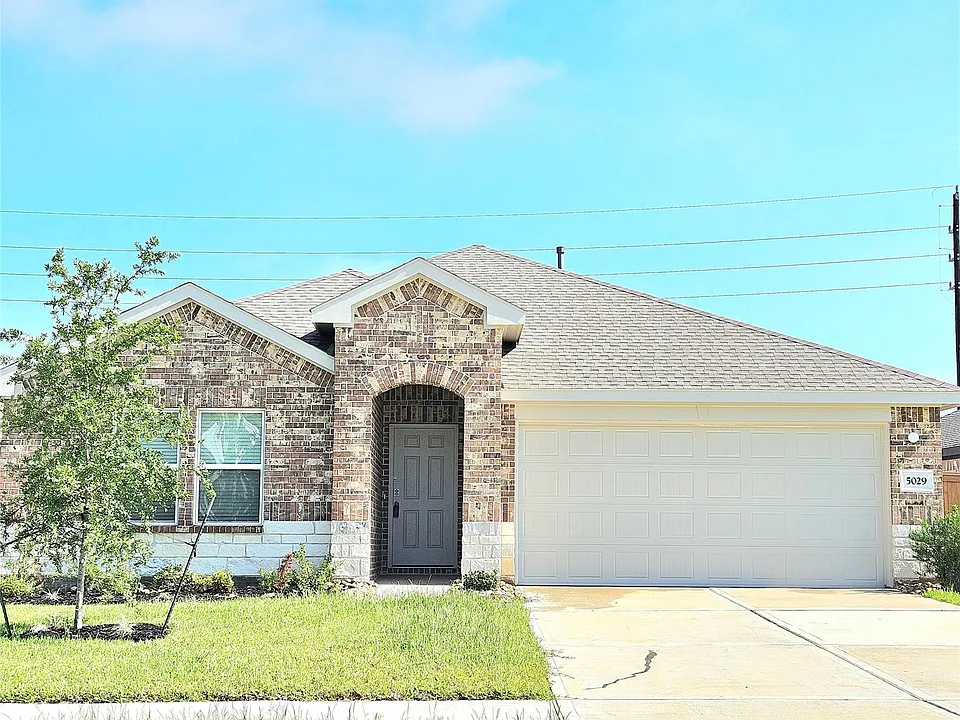 5029 Almond Terrace Dr