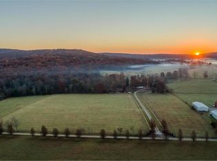 807 Loughboro Rd, Bismarck, MO 63624