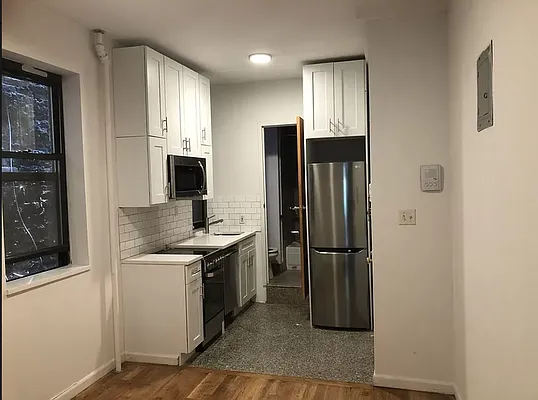 Rented by REAL New York | media 6