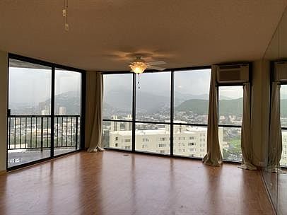 5th image of 60 N Beretania St