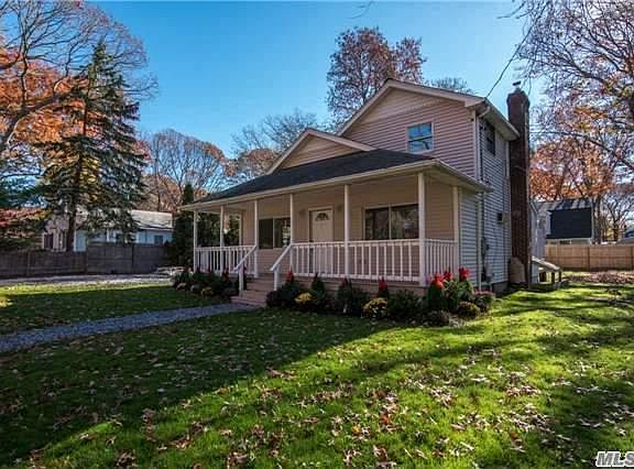 2nd image of 26 Van Bergen Blvd