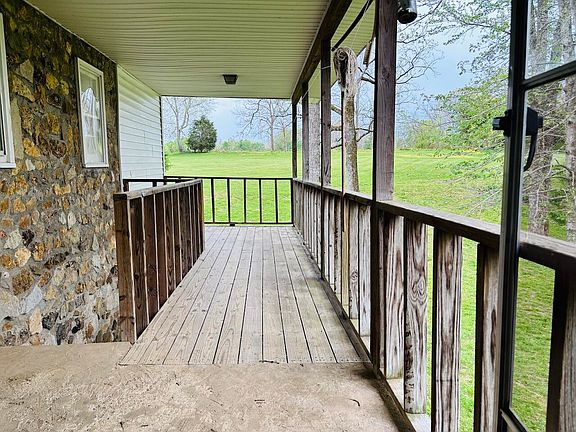 5th image of 1265 Thornton Rd