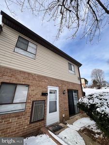 280 Bridgewater Rd APT B17, Brookhaven, PA, 19015
