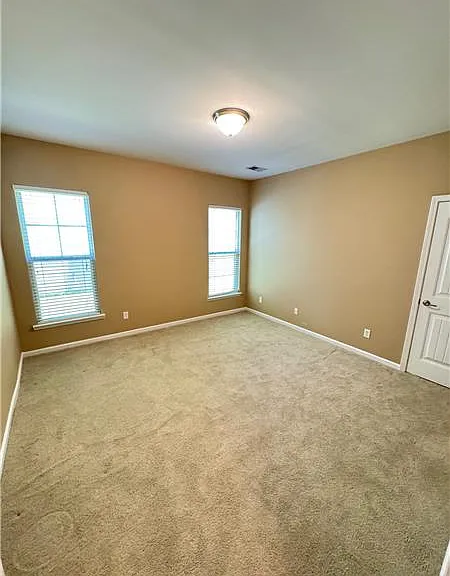 63 Crystal Lake Dr — Photo 5