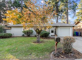 1929 SE 114th Pl, Portland, OR 97216