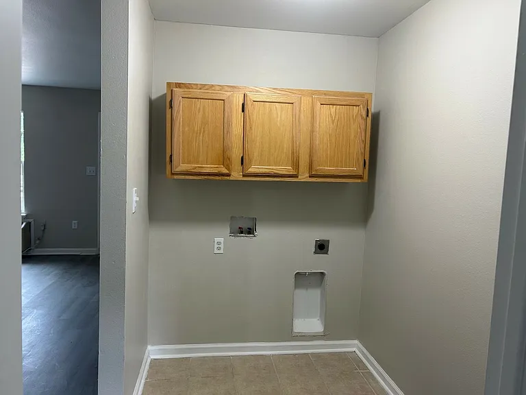 Falcon Crest Two Bedroom Laundry