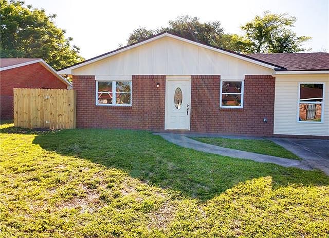 1st image of 3421 Bacchus Dr