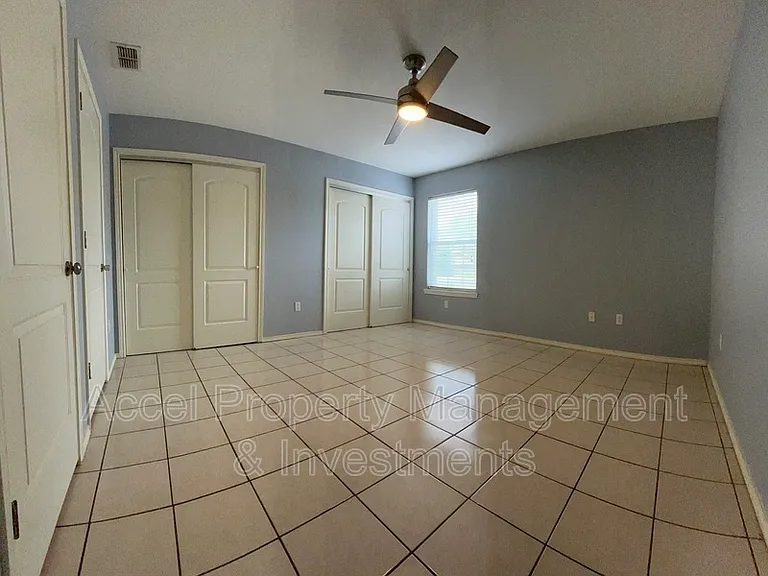 1522 W Nolana Ave #A — Photo 10