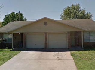 2445 W Mary Dr, Fayetteville, AR 72704