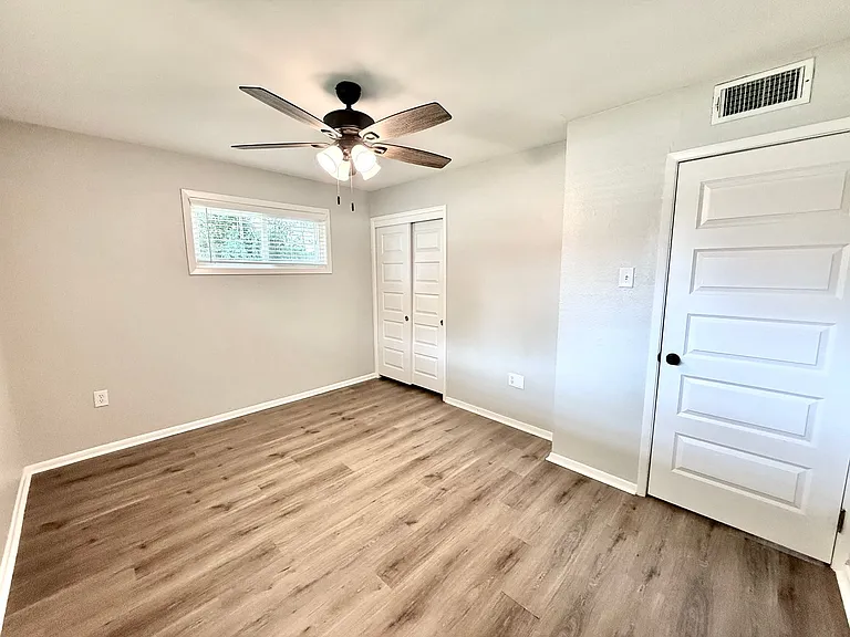 2235 E Contour Dr — Photo 15