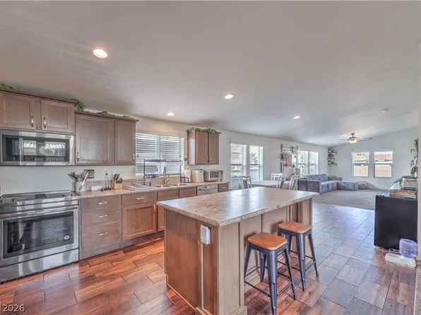 4893 E Twain Ave, Las Vegas, NV 89121