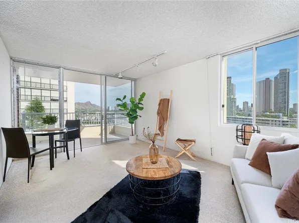 2740 Kuilei St APT 803, Honolulu, HI 96826