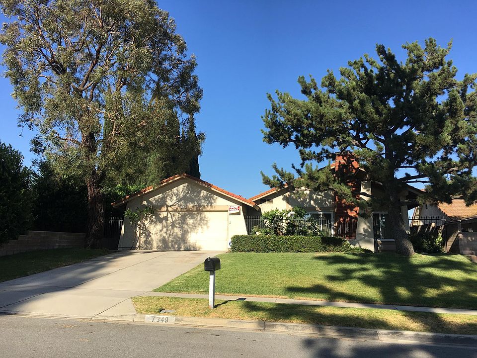 2nd image of 7349 Marine Ave
