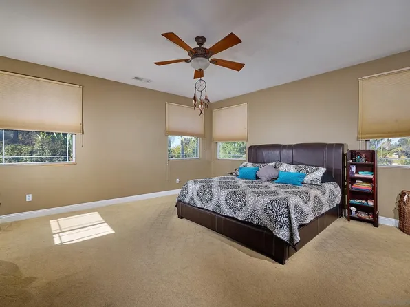 5003 Bella Collina St, Oceanside, CA 92056