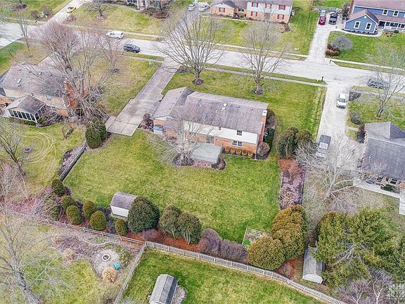 5th image of 9470 Meadow Woods Ln