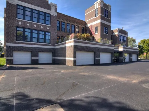 1105 Main Street, Eau Claire, WI 54701
