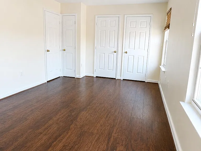 8809 Francisco Ct — Photo 14