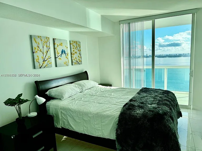 1800 N Bayshore Dr #3807 — Photo 15