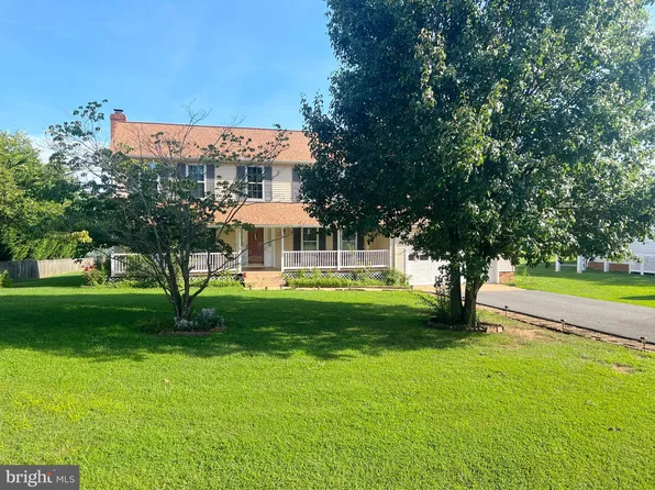 20 Steeplechase Rd, Fredericksburg, VA 22405