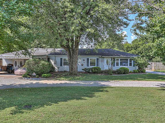 2nd image of 1233 Old Highway 109 N #N