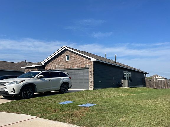 2nd image of 153 Fallowbrook Ln