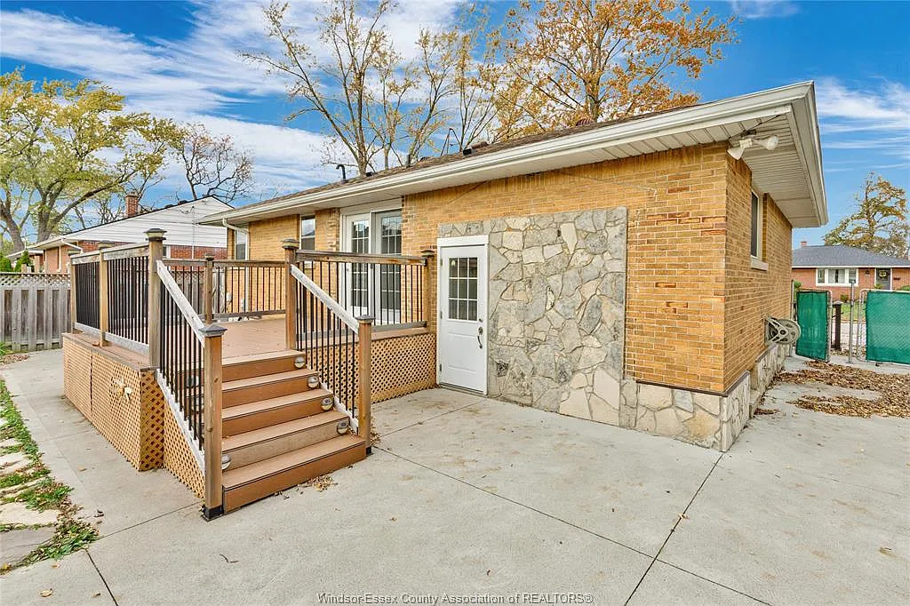 1 bed, $1,200 — Photo 2