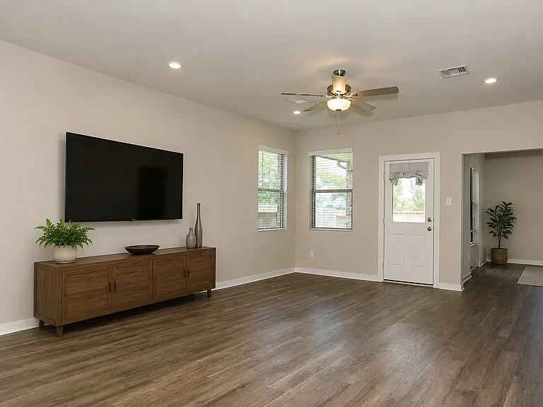 3602 Atlas Point Ln — Photo 9