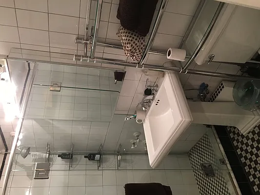 Rented by McDonagh Real Estate | media 29