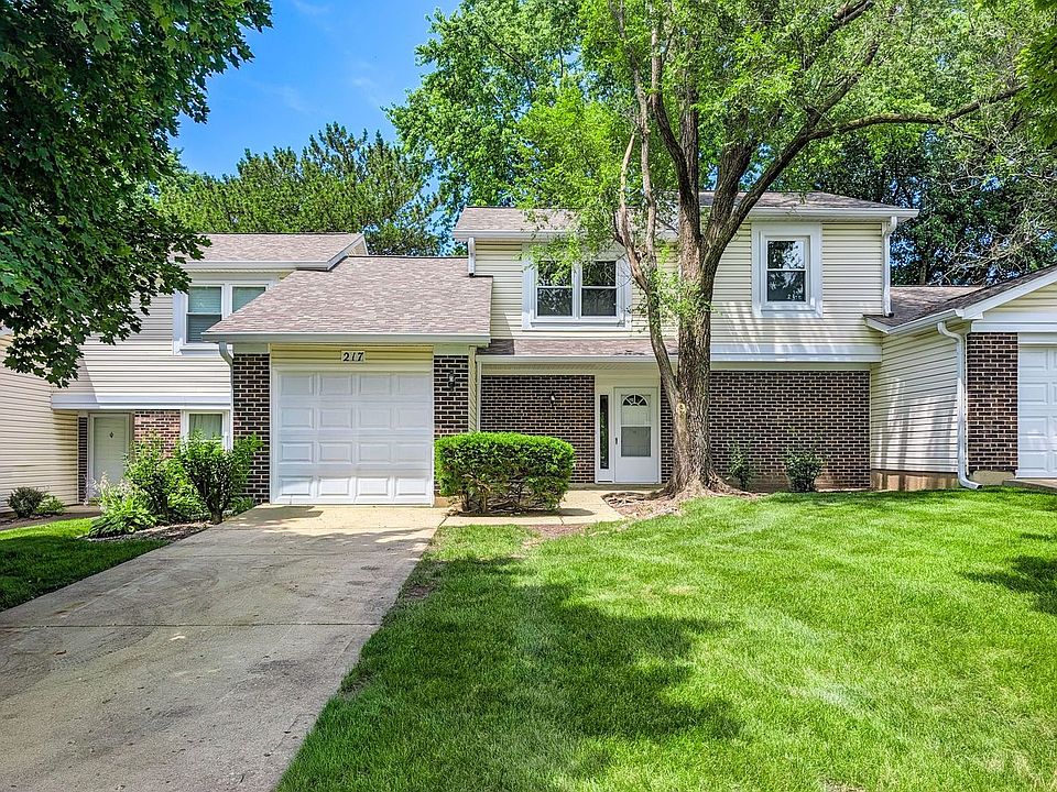 1st image of 217 Tamarack Dr