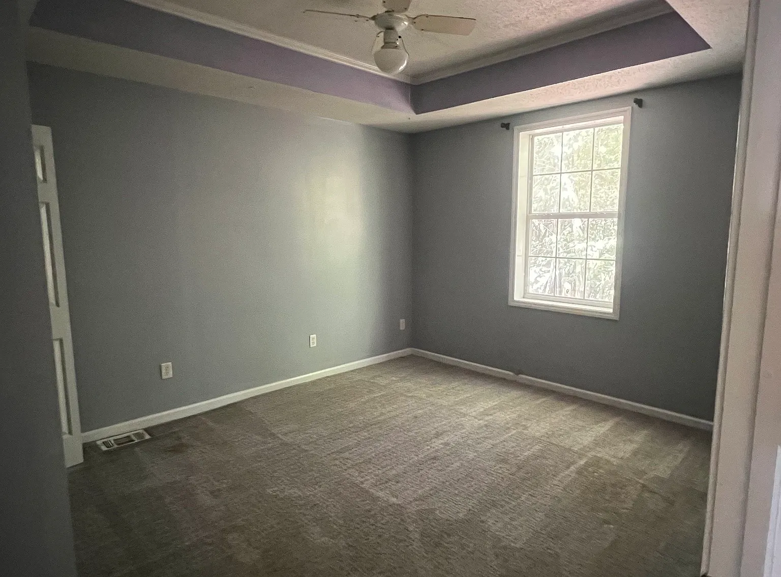 3 bed, 1200 sqft, $900 — Photo 3
