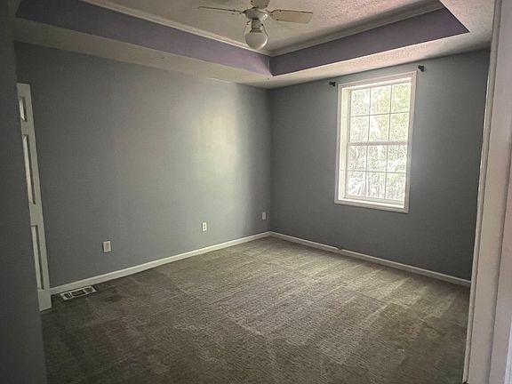 3rd image of 615 Dunson St #615