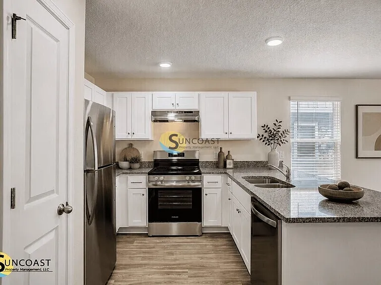 Oakfield at Mandarin — Photo 108