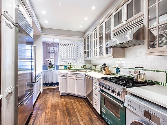 4th image of 205 W 89th St #5J