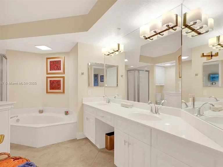 5051 N Highway A1A #6 — Photo 31