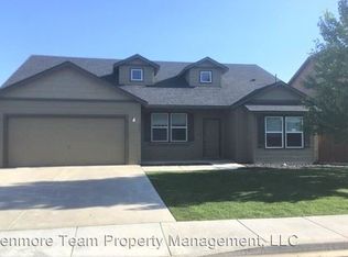 2961 Timberline Dr, West Richland, WA 99353