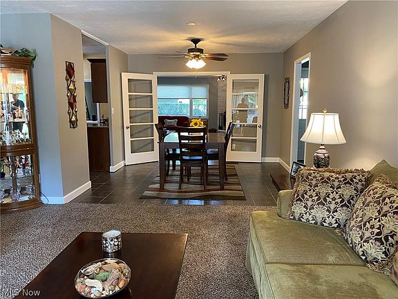 4th image of 6331 Cambridge Park Dr