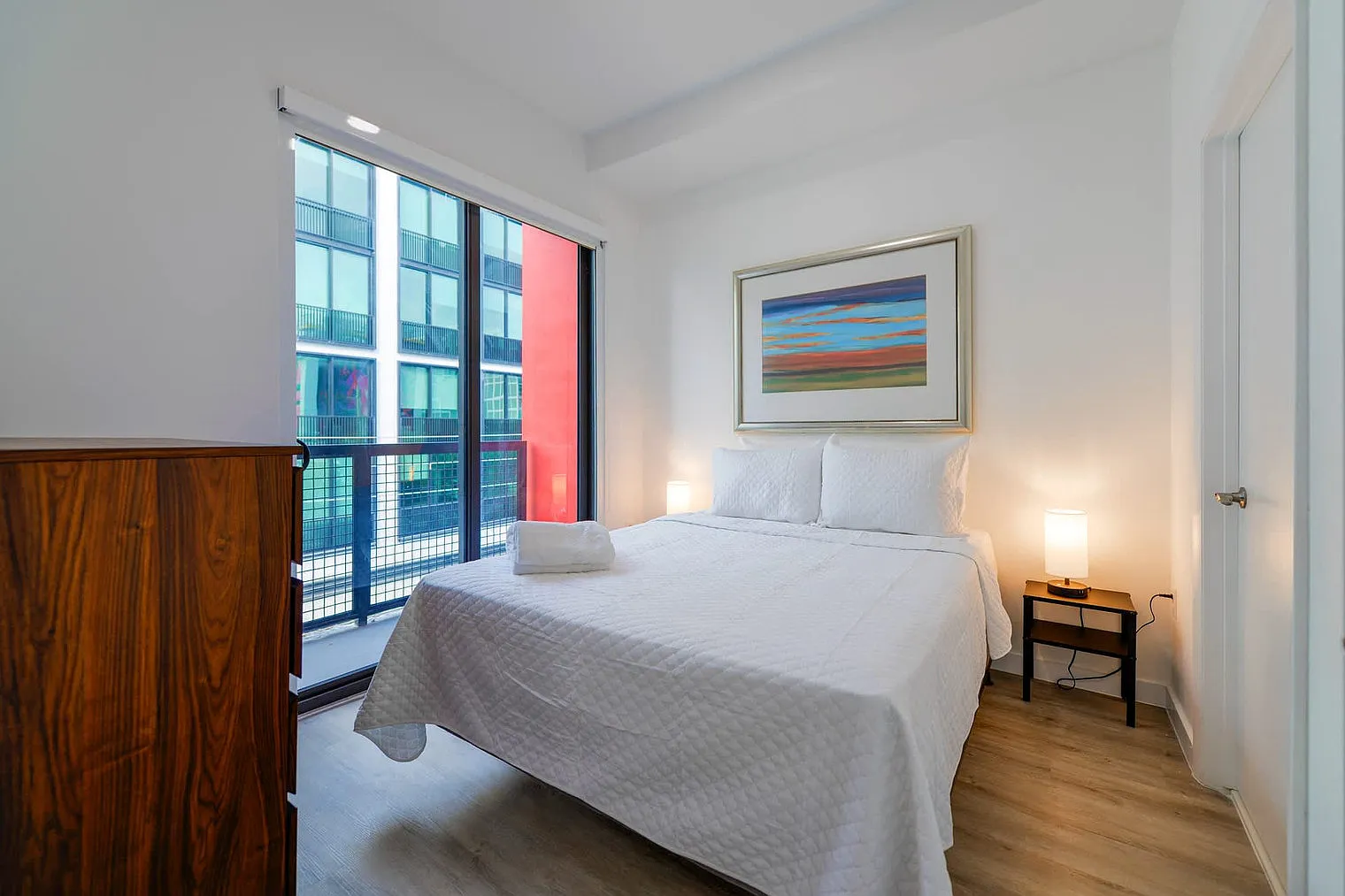 1 bed, 1.0 bath, 441 sqft, $2,584 — Photo 4
