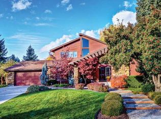 4631 W Hillcrest View Dr, Boise, ID 83705