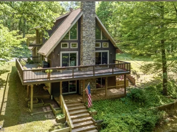 100 CREEK ROAD, Frenchtown Boro, NJ 08825