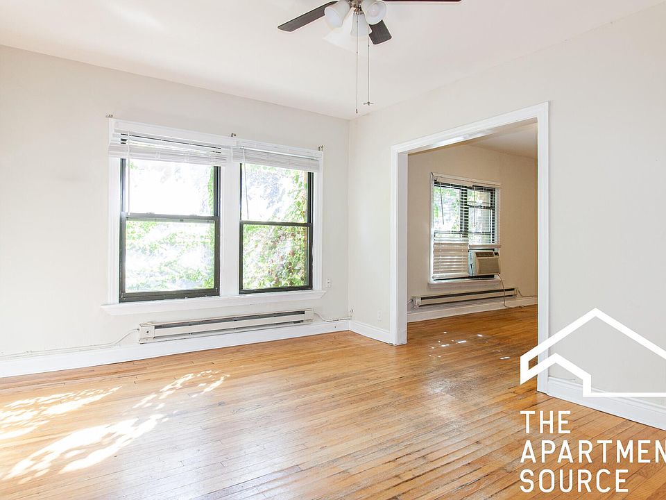 1st image of 740 W Roscoe St #1S