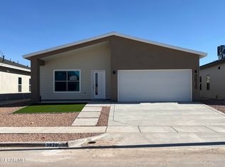 3820 Course, El Paso, TX 79938