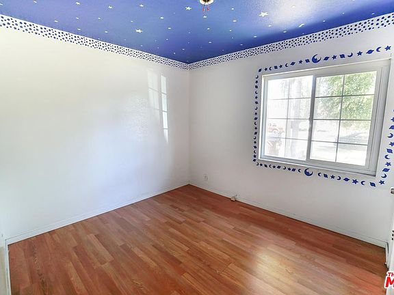 4th image of 1710 S Towner St