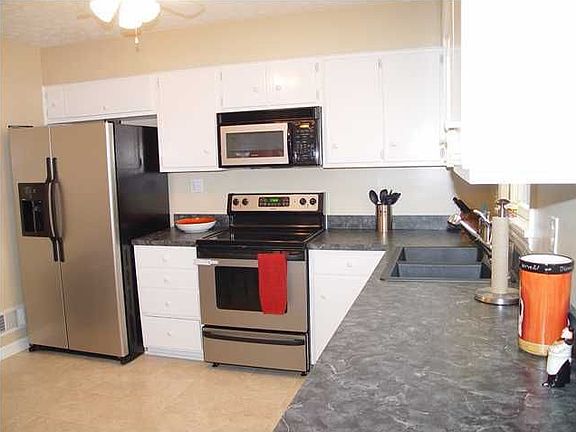 5th image of 7314 Helen Ave
