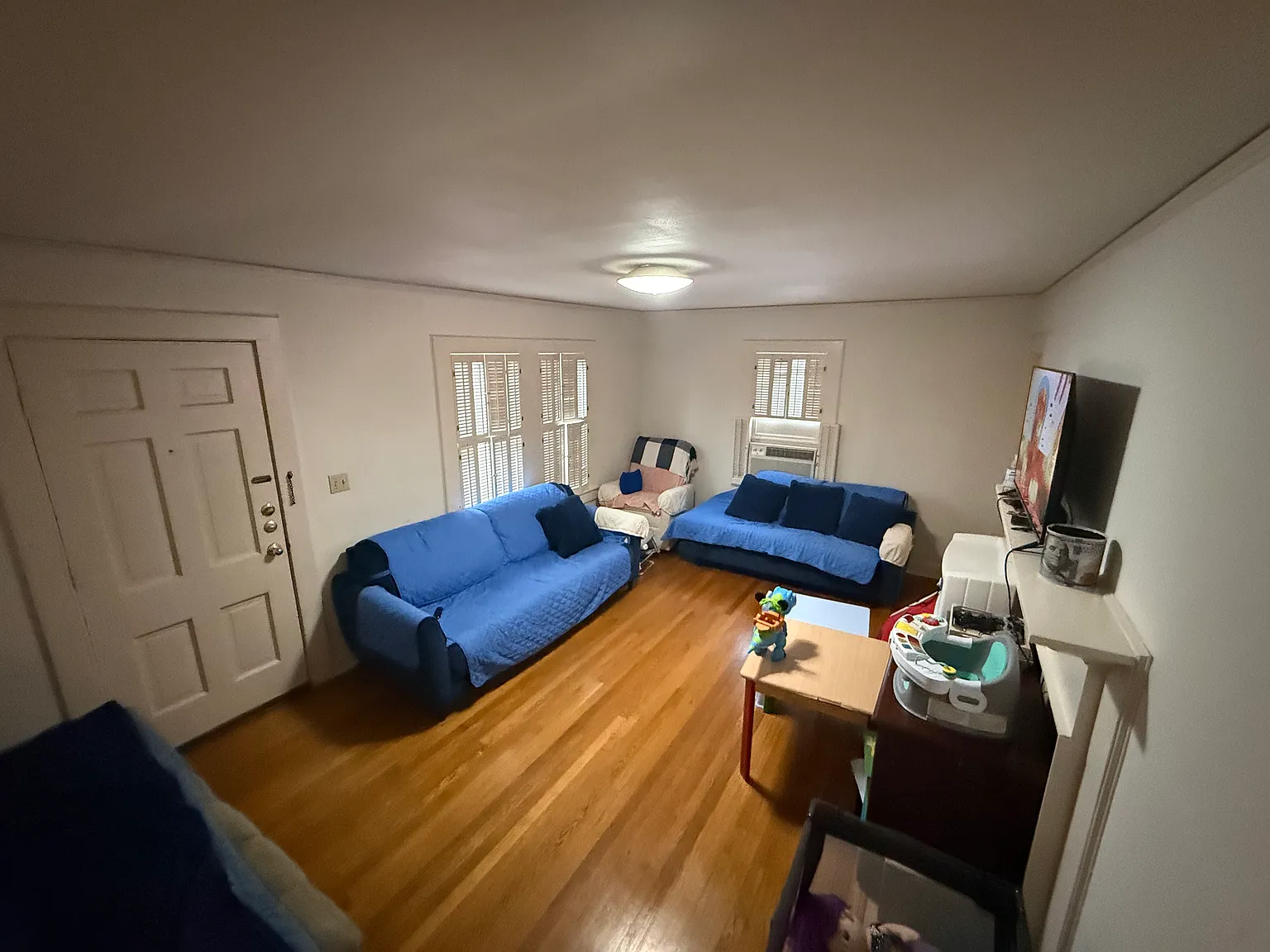 2 bed, 1200 sqft, $1,300 — Photo 3