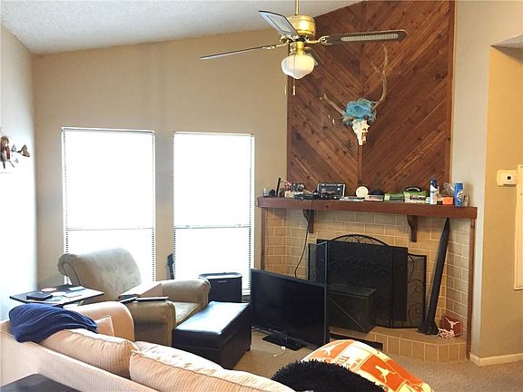 5th image of 2901 San Jacinto Blvd APT 201