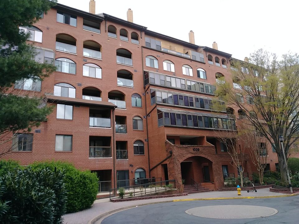 building front entrance