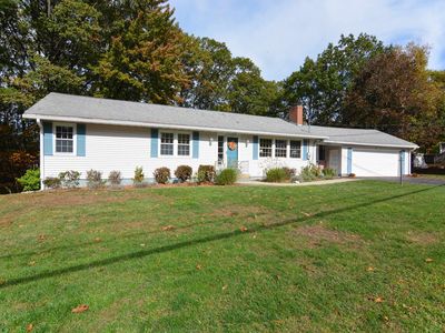 552 Oak Street, Manchester, NH, 03104