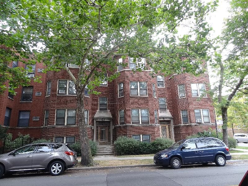 1st image of 6552 N Ashland Ave #2