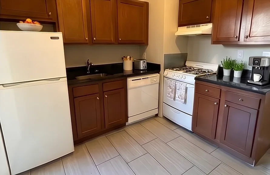 1 bed, 9999 sqft, $2,680 — Photo 3