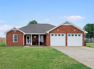 514 Belview Dr, Killen, AL 35645